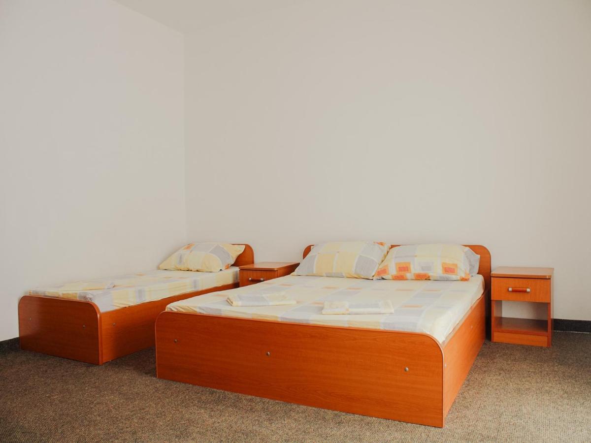 Apartments And Rooms Mato Neum Habitación foto