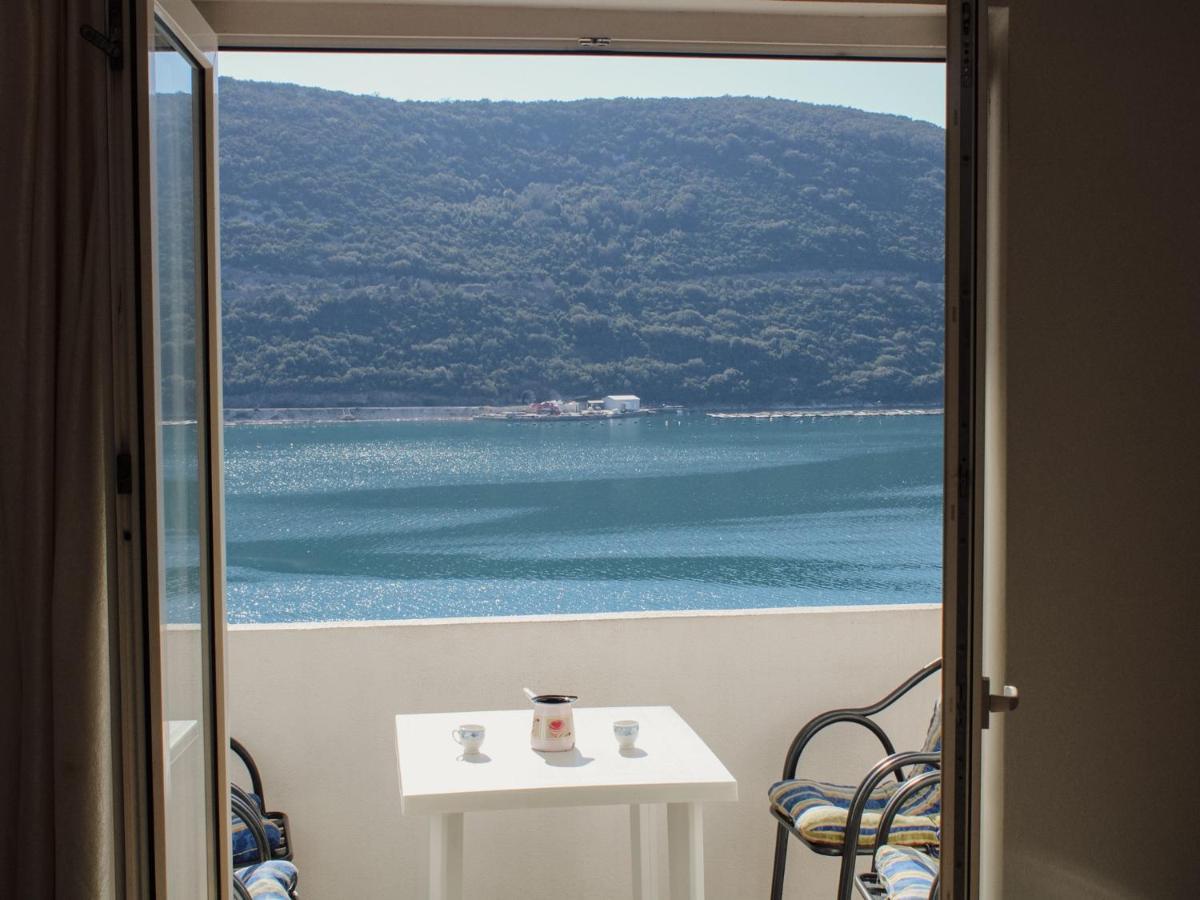 Apartments And Rooms Mato Neum Habitación foto