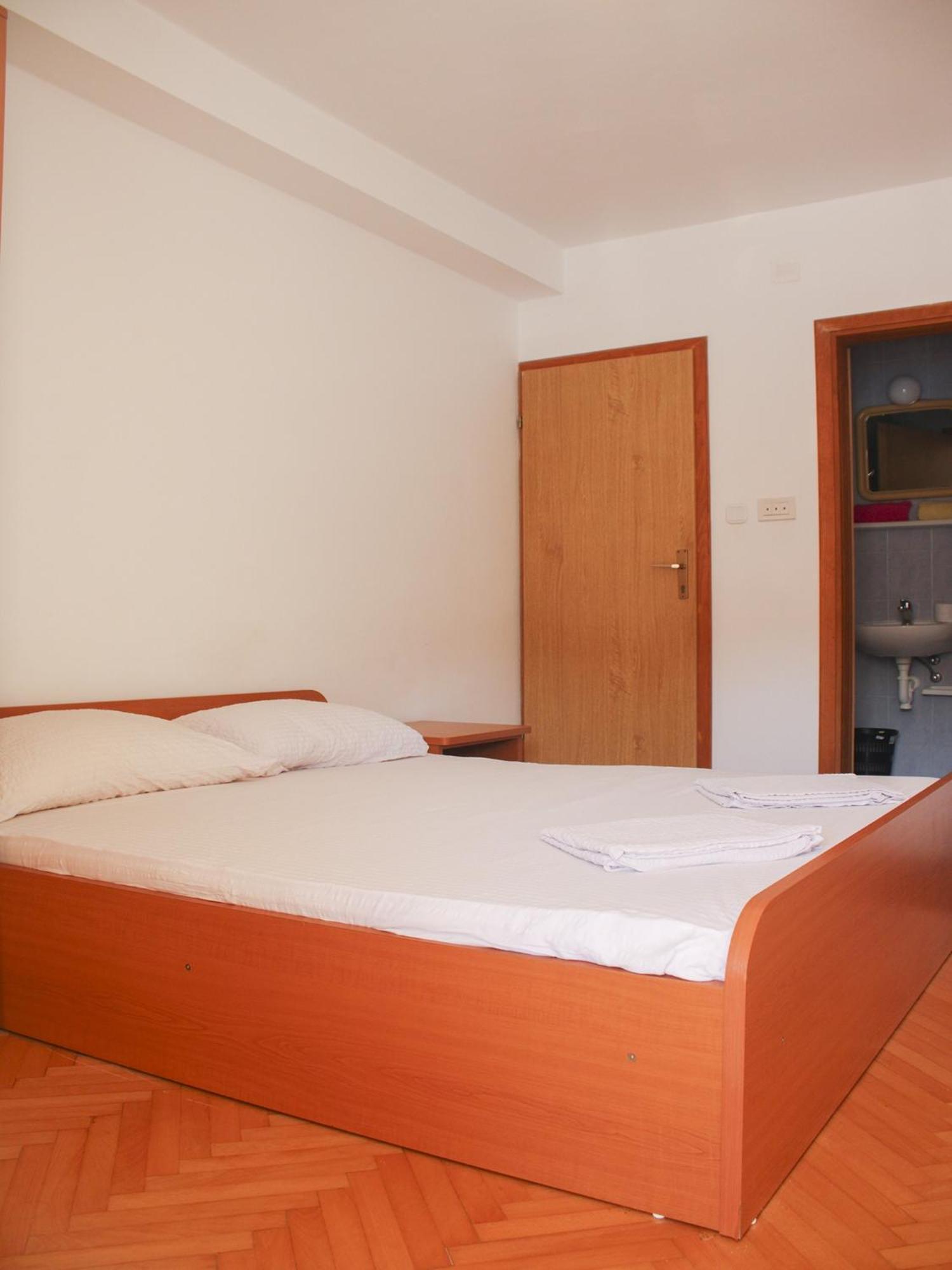Apartments And Rooms Mato Neum Habitación foto