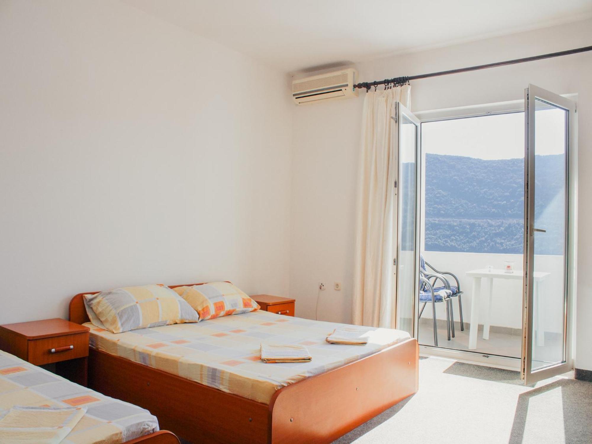Apartments And Rooms Mato Neum Habitación foto